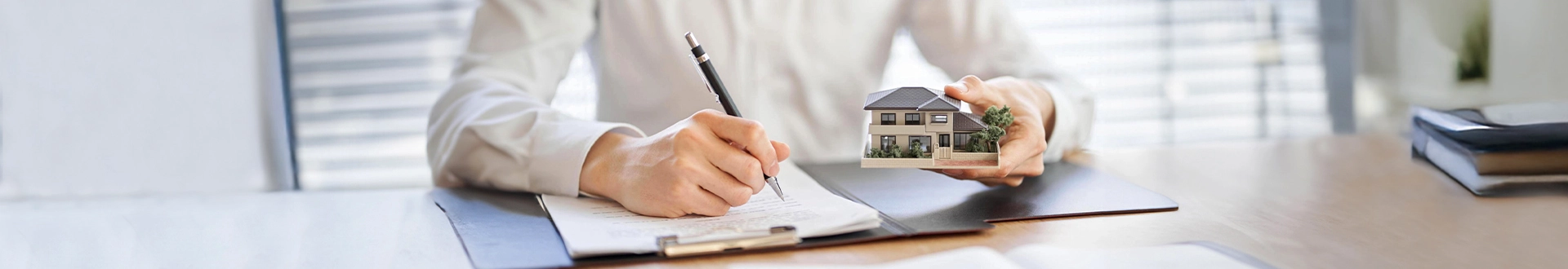 Vakratunda Anantara Kolshet Insider